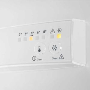 3e43f194a1f5346f91b6e4915a6aa65fff985e2d