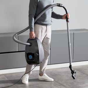 100406191_0918397179