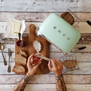 ffd329e6e2f733ae79cde6e86def04bb7740b384