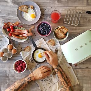 dcd0952fec45d9bcd99c45f63889b69ee2d42f9d