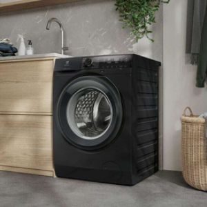 4d6c9753237baf7efe6160faef6854ba101583c3