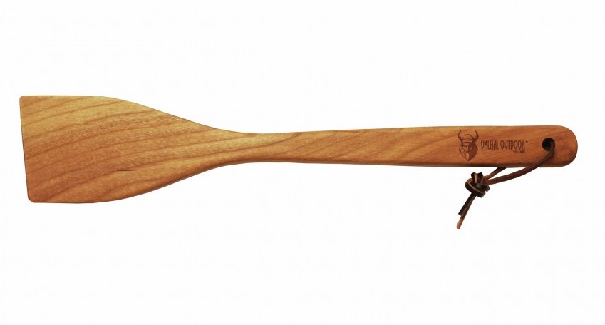 spatola-in-legno-di-ciliegio-con-cordino-in-pelle